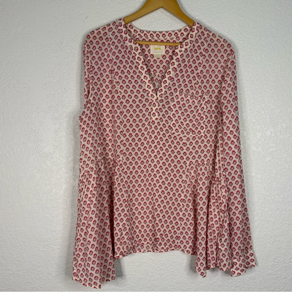 Anthropologie Maeve Boho floral Asymmetrical hem bell sleeve popover blouse